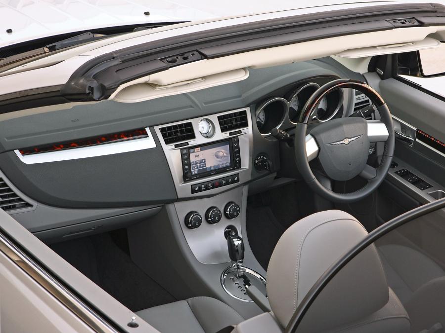  Chrysler Sebring Convertible 2008 года  (AU) (фото 11 из 19)